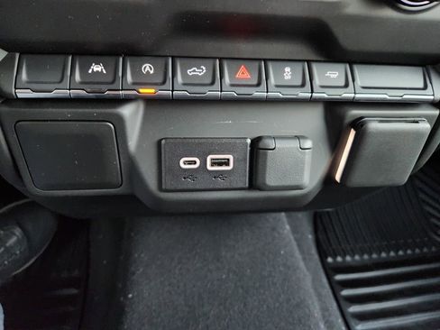 New 2026 Chevrolet Silverado 1500 Custom image 20