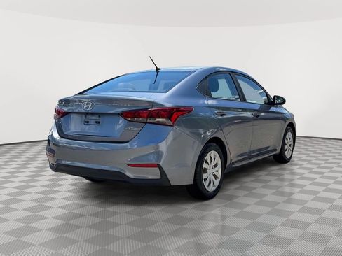 Used 2018 Hyundai Accent SE FWD image 7