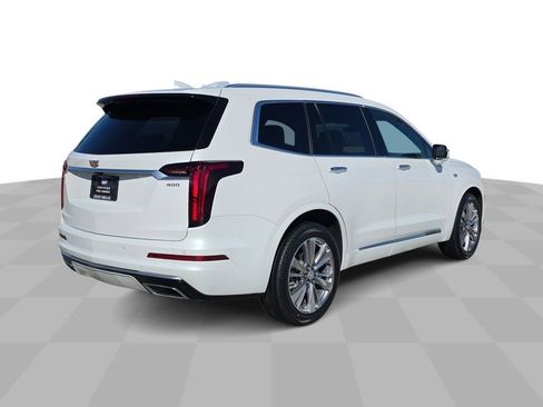 Certified 2023 Cadillac XT6 Premium Luxury image 8