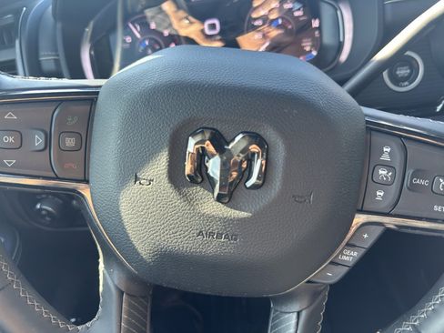 Used 2024 RAM 2500 Limited image 18