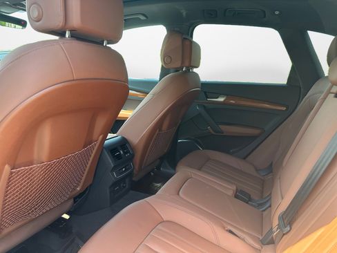 Certified 2023 Audi Q5 2.0T Premium w/ Convenience Package AWD/4WD image 16