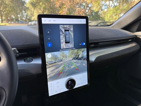 Used 2023 Ford Mustang Mach-E GT image 18