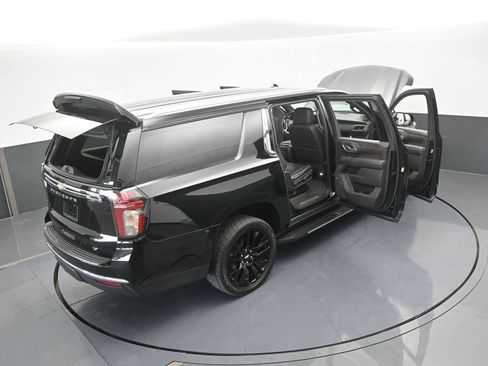 Used 2021 Chevrolet Suburban LT image 73