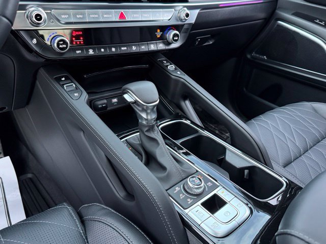 Used 2025 Kia Telluride SX X-Line AWD/4WD image 23