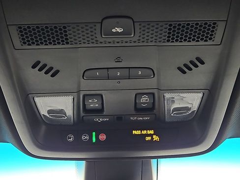 Used 2023 Cadillac XT5 Premium Luxury image 28