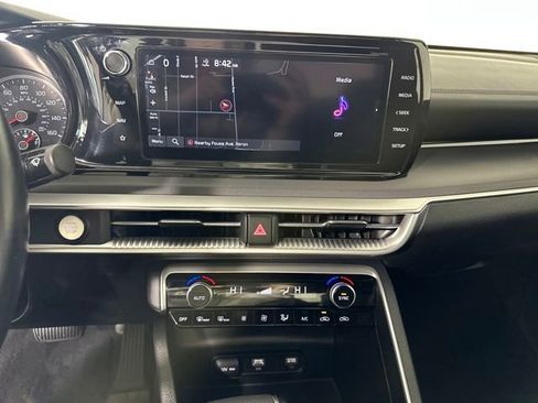 Used 2023 Kia K5 GT-Line image 23