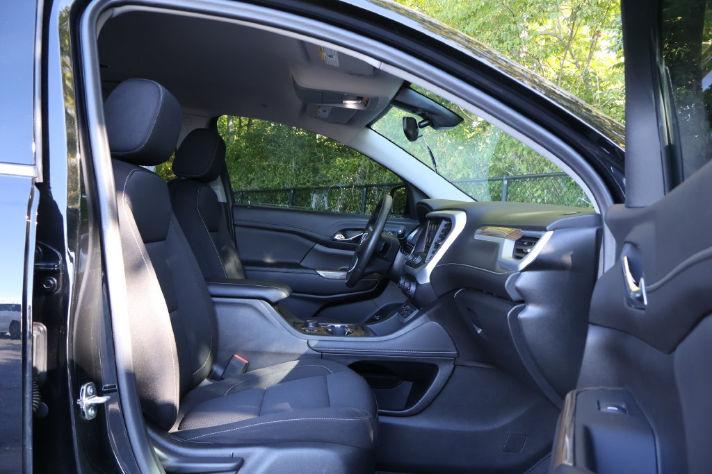 Certified 2023 GMC Acadia SLE w/ Driver Convenience Package FWD image 37