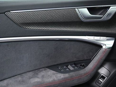 New 2026 Audi RS 6 performance image 6