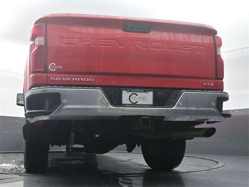 Used 2022 Chevrolet Silverado 2500 LTZ w/ LTZ Plus Package image 50