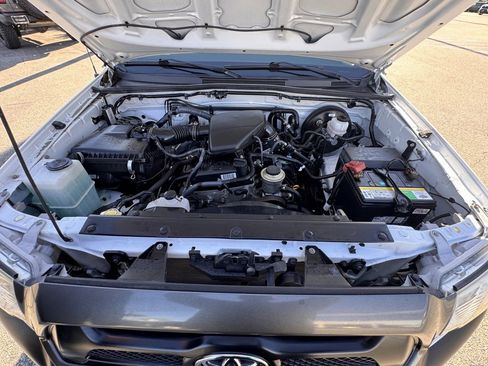 Used 2013 Toyota Tacoma 2WD Regular Cab image 22