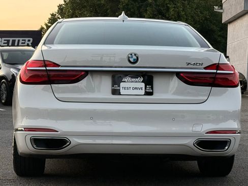 Used 2016 BMW 740i RWD image 4