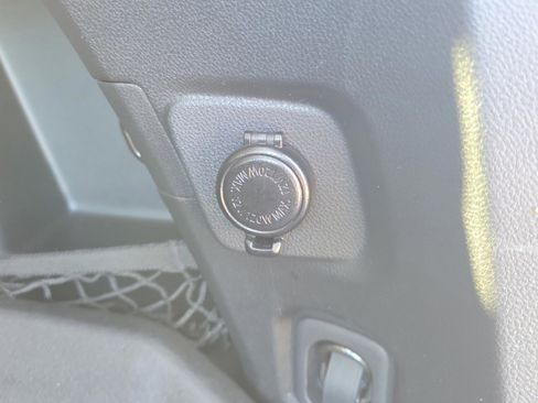 Used 2022 Subaru Outback Limited w/ Popular Package #2 image 12