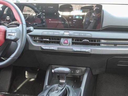 New 2025 Kia K4 GT-Line w/ GT-Line Premium Package image 15