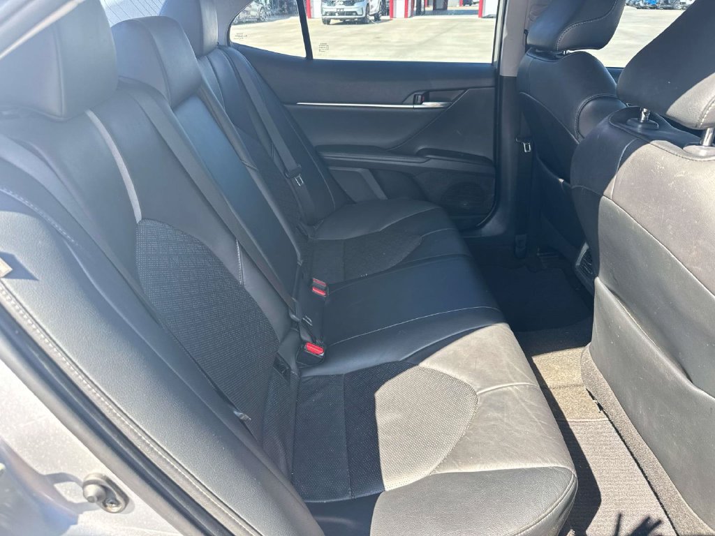 Used 2021 Toyota Camry XSE FWD image 12
