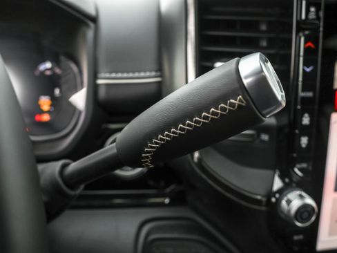 New 2026 RAM 2500 Limited image 24