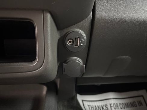 Used 2017 Nissan Frontier Desert Runner RWD image 24