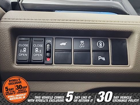 Used 2023 Honda Odyssey Elite image 41