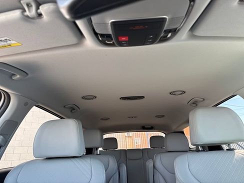 Used 2025 Hyundai Palisade SEL FWD image 21
