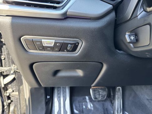 Used 2022 BMW X5 xDrive40i w/ M Sport Package image 33