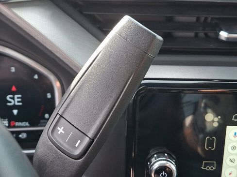 Used 2024 GMC Sierra 2500 Denali w/ Denali Reserve Package image 15