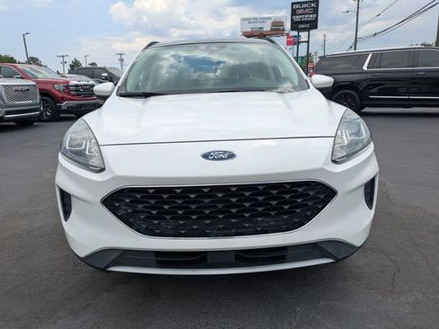 Used 2020 Ford Escape SE FWD image 11
