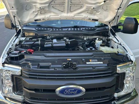 Used 2019 Ford F250 XL w/ XL Decor Group RWD image 53