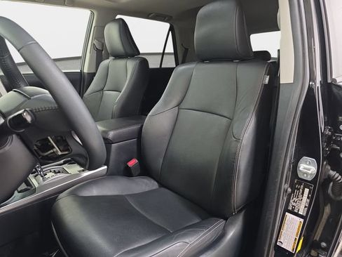 Used 2019 Toyota 4Runner Limited AWD/4WD image 14