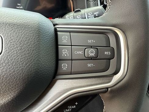 New 2026 Jeep Grand Wagoneer Limited AWD/4WD image 30