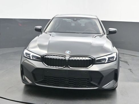 New 2026 BMW 330i Sedan w/ M Sport Package RWD image 10