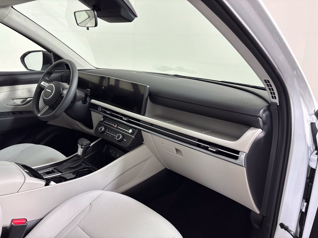 New 2026 Hyundai Tucson SE FWD image 13