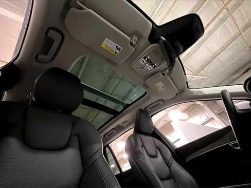 Certified 2023 Volvo XC90 B6 Ultimate image 23