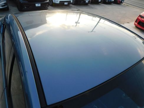 Used 2015 MAZDA MAZDA3 i Sport image 38