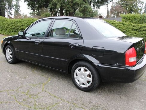 Used 1999 MAZDA Protege LX image 3