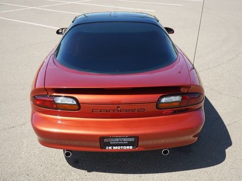 Used 2002 Chevrolet Camaro Z28 w/ Preferred Equipment Group 2 RWD image 15