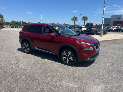 Used 2023 Nissan Rogue SL w/ SL Premium Package FWD image 1