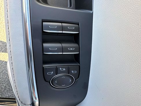 New 2026 GMC Acadia Denali w/ Super Cruise Package image 20