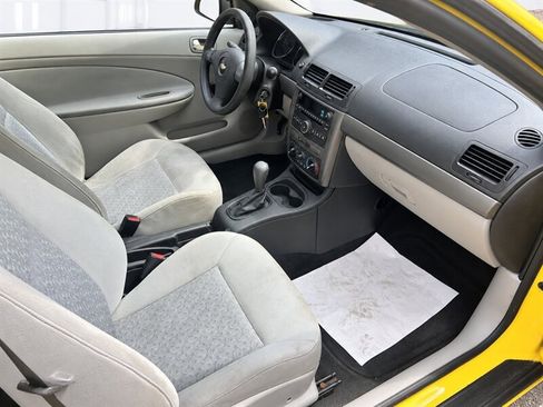 Used 2009 Chevrolet Cobalt LS w/ Protection Package FWD image 8