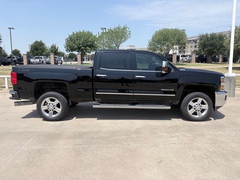 Used 2016 Chevrolet Silverado 2500 LTZ w/ Duramax Plus Package AWD/4WD image 3