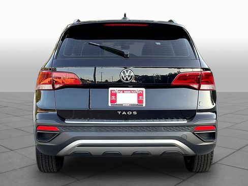 Used 2023 Volkswagen Taos S FWD image 5