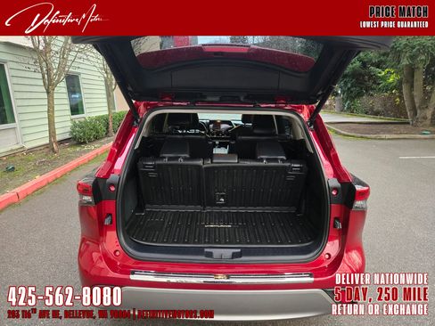 Used 2021 Toyota Highlander Platinum image 10