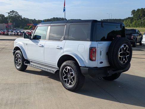 Used 2025 Ford Bronco Outer Banks AWD/4WD image 6