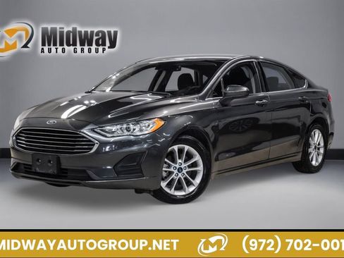 Used 2020 Ford Fusion SE image 1
