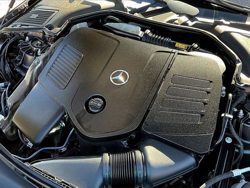 Used 2023 Mercedes-Benz C 300 Sedan image 30