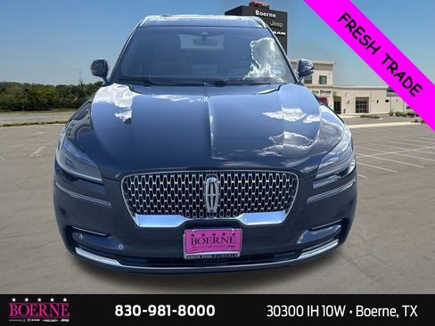 Used 2022 Lincoln Aviator Reserve w/ Equipment Group 201A AWD/4WD image 6