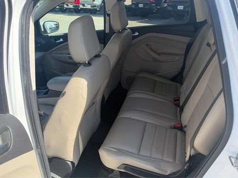 Used 2019 Ford Escape SEL AWD/4WD image 10