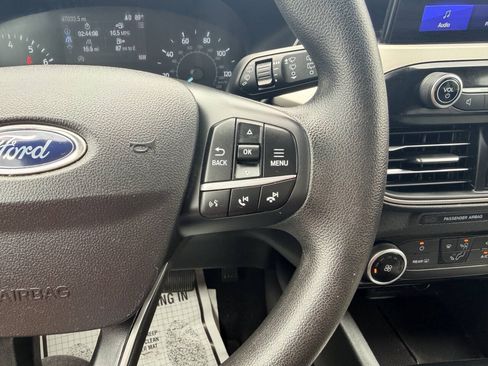 Used 2021 Ford Escape SE FWD image 24