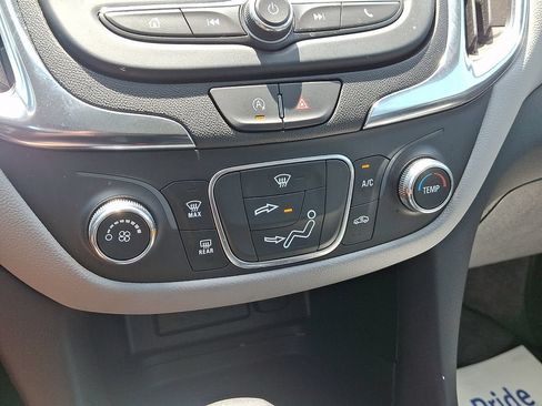 Certified 2024 Chevrolet Equinox LS FWD image 17