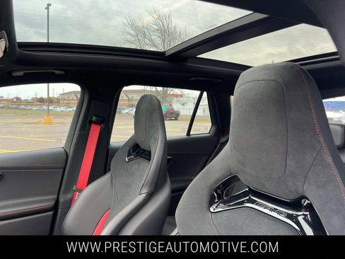 Used 2024 Mercedes-Benz GLC 43 AMG 4MATIC image 22