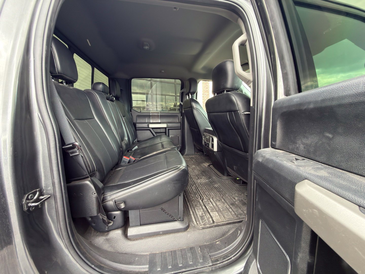 Used 2020 Ford F250 Lariat AWD/4WD image 36
