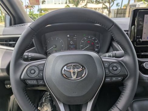 Used 2025 Toyota Corolla SE FWD image 24
